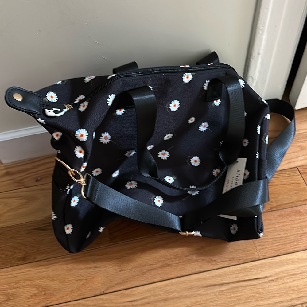 Alice & Olivia X FabFitFun Daisy Duffle NWT